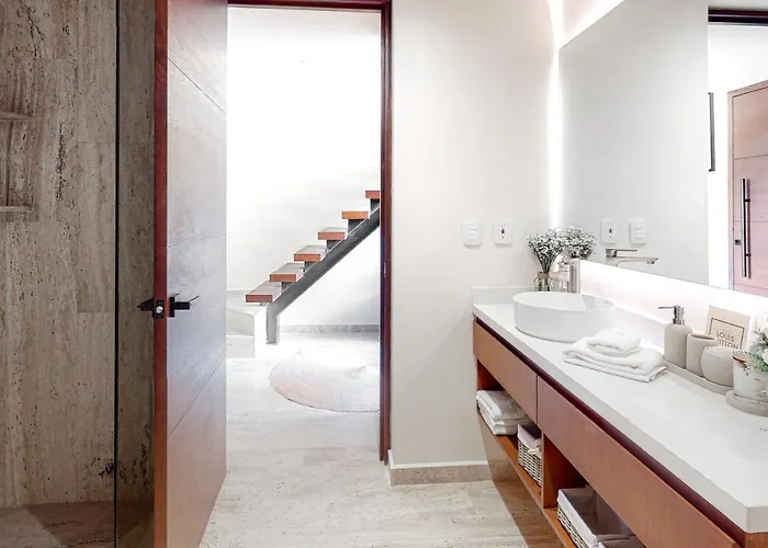 Mistiq Temple Loft C102 *